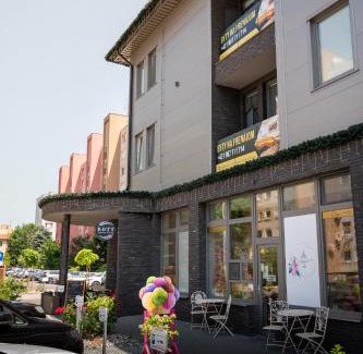 Dunajska Streda Apartamento | Emerald Residence Apartments