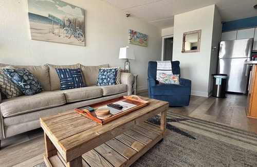 Orange Beach Apartamento | Emerald Skye 31-1 Bedroom, Beach Front
