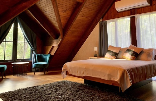 Emerald Cabaña | Emerald Star Cottages