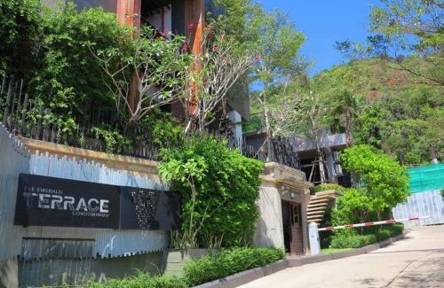 Patong Apartamento | Emerald Terrace Condo 10-Family One Bed & Sofa Bed Garden View