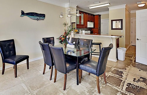 Frangista Beach Condominio | Emerald Waters by Southern Vacation Rentals