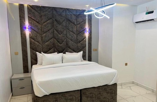 Benin City Apartamento | Emiez Hotel and Apartment