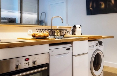 Secteur 1 Apartamento | Emile - Face Gares y Business School, Downtown - Recientemente renovado
