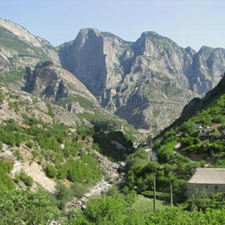 Gjirokaster Apartamento | Emily Cottage house in Gjirokaster