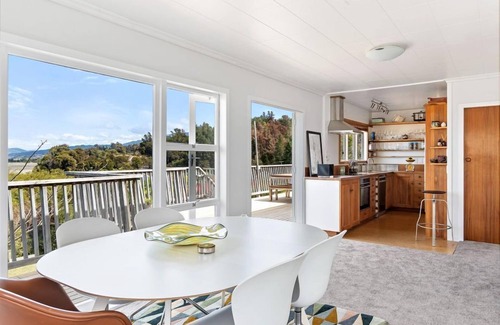 Kaiteriteri Casa | Emily's Beach House - Kaiteriteri Holiday Home