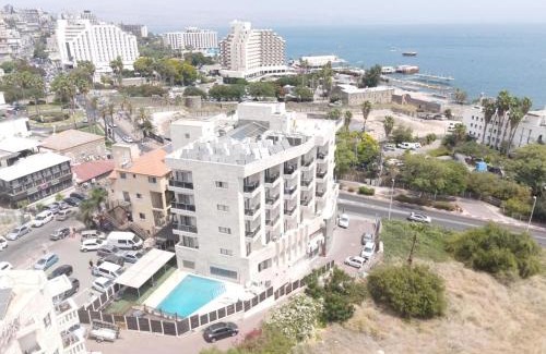 Tiberias Old City Hotel | Emily's Hotel