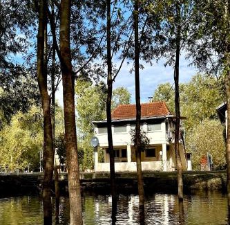 South Backa District Casa | Emily's house