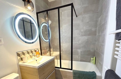 Auch Apartamento | Emma-Apartamento-Apartamento-Baño con bañera