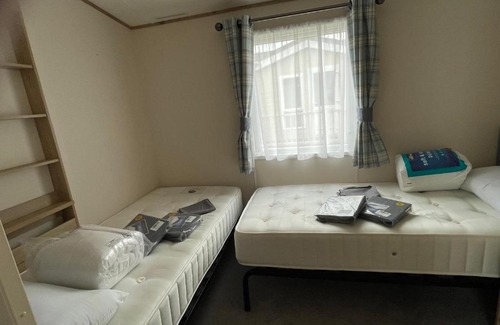 New Forest District Complejo | Emma's Pad at Hoburne Naish - New Forest - Wheel chair Accessible with wetroom and ramp