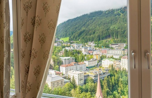 Bad Gastein Apartamento | "Emperor Franz Josef I" Luxury Panorama Lodge | #20 - The Schiller