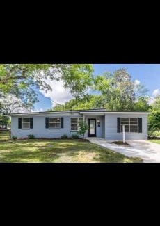 Cedar Hills Casa | Emperors Pool House