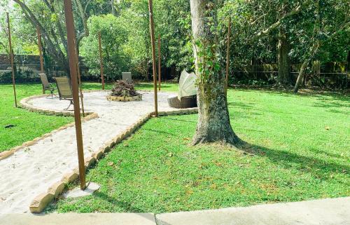 Cedar Hills Casa | Emperors Pool House