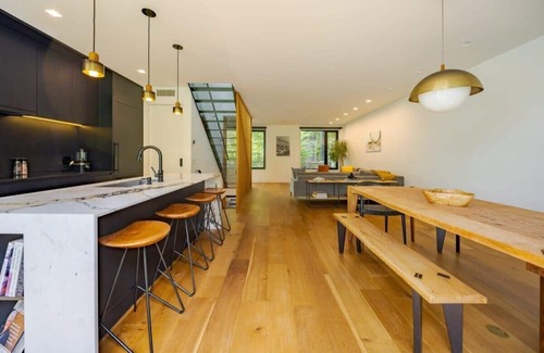 Williamsburg Casa | Empire House by RoveTravel | 3BR TH w/ Courtyard