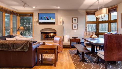 North Park City Casa | Empire Ski Chalet Home