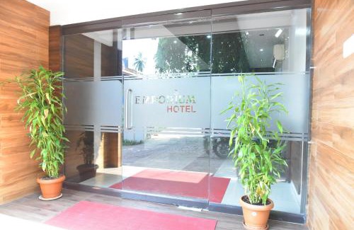 Hampankatta Hotel | Emporium Hotel
