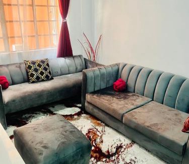 Ngara Apartamento | Empress Residence