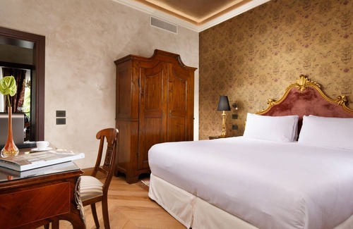 Santa Croce Apartamento | Empress Theodora 1-Bedroom Luxury Apartments, a new solution for families.
