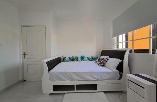 Prampram Apartamento | Empress White House Accra