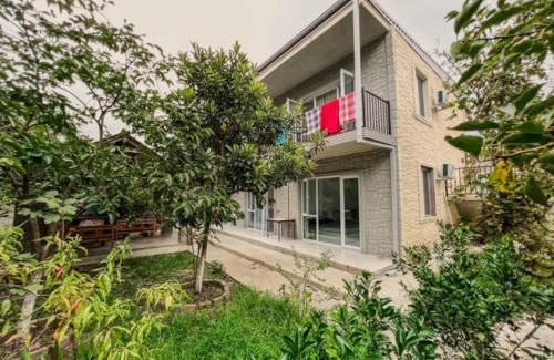 Kobuleti Casa | Emzari's Apartment