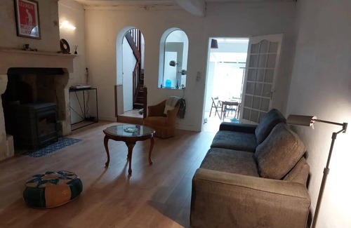 Saintes Casa | En Cœur de Ville Paisible