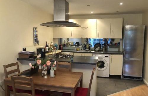 Poplar Casa | En suite double room