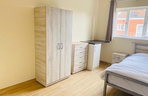 Moulton Apartamento | En-suites Rooms in Northampton