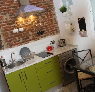 Embajadores Apartamento | Encantador Apartamento en el Corazón de Madrid