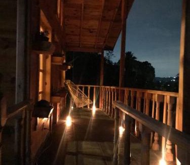 Juanacatlan Chalet De Esquí | Encantadora cabaña de madera, descanso y confort.