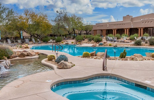 Carefree Casa | Encanto at Carefree Resort Living 1B2B