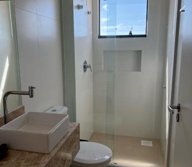 Mariscal Apartamento | Encanto de apartamento, novo! A 290 metros da praia do Canto Grande!