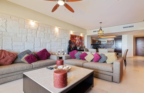 Puerto Penasco Condominio | Encanto Living 0302 por Kivoya