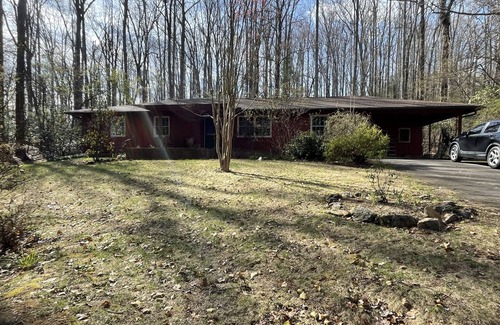 Arden Casa | Enchanted Escape-Hidden Gem Close to Asheville!