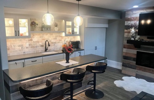 Rapid City Casa | Enchanted Studio & secluded outdoor patio oasis with gorgeous views
