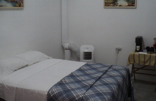 Cojutepeque Cama Y Desayuno | Enchanting bed & breakfast with AC in Cojutepeque
