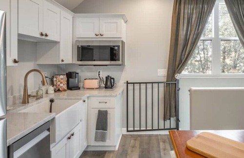 Prescott Apartamento | Enchanting Fawn Chalet in the Pines
