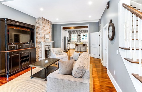 Historic Downtown Savannah Casa | Enchanting Home w/ Luxurious Kitchen and Serene Courtyard by Lucky Savannah