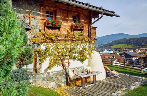 Hundsdorfl Chalet De Esquí | Almchalet rústico de 4 * para 4-6 personas cerca del pueblo de Flachau