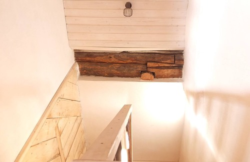 Valsanesti Casa | Encantadora casa tradicional antigua y jardín cerca del bosque cerca de Curtea de Arges