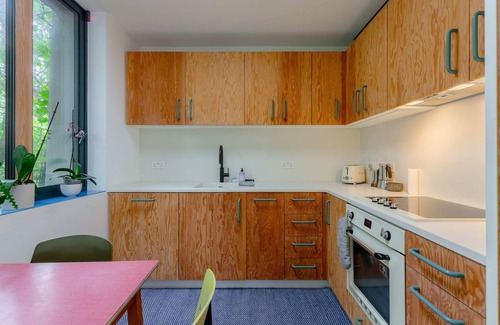 Stoke Newington Apartamento | Enchanting Urban Treehouse, Stoke Newington!