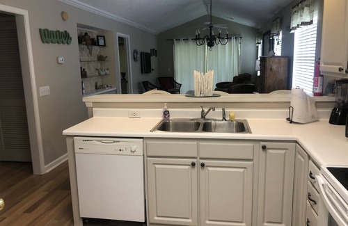Pawleys Island Condominio | Unidad final 5 min a la playa. A pasos de la piscina / jacuzzi. Golf. Cerca de restaurantes. Wifi