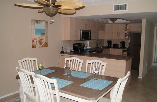 Sanibel Condominio | Beach Side de West Gulf Drive, acceso a la playa privada, bellos atardeceres!