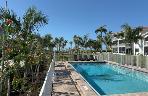 Sanibel Condominio | Beach Side de West Gulf Drive, acceso a la playa privada, bellos atardeceres!