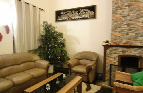 Nuwara Eliya Casa | El bungalow Endeavour Hills Holiday consta de 7 habitaciones privadas.