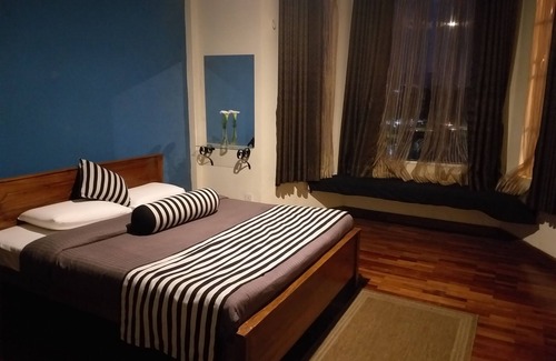 Nuwara Eliya Casa | El bungalow Endeavour Hills Holiday consta de 7 habitaciones privadas.