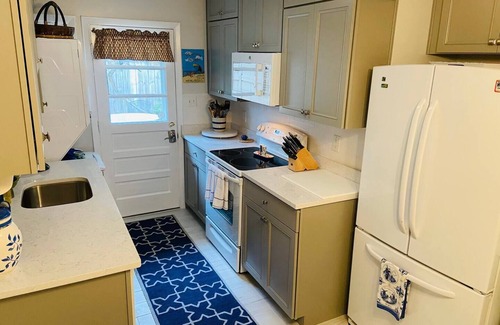 Northeast Virginia Beach Casa | Endless Beach Unit A and B / the whole house