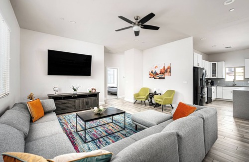 Scottsdale Estates Ten Casa | Endless entertainment and 1.5 miles from Old Town, stay at Sunbaked Terrace