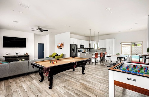 Scottsdale Estates Ten Casa | Endless entertainment and 1.5 miles from Old Town, stay at Sunbaked Terrace