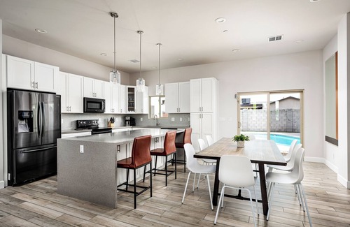 Scottsdale Estates Ten Casa | Endless entertainment and 1.5 miles from Old Town, stay at Sunbaked Terrace