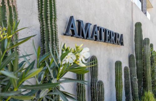El Tezal Apartamento | Endless Summer - 2Bed 2Bath Condo - Seasonly Heated Pool with Ocean Views - 5min walk to Beach - Fibre Internet - Sleeps 6
