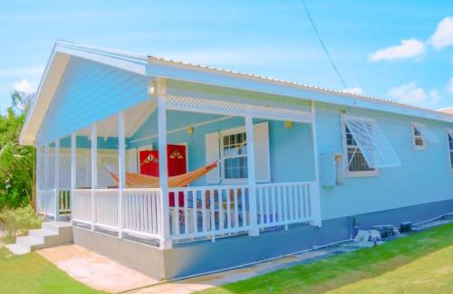 Inch Marlowe Casa | Endless Summer Beach House 3BR with Car